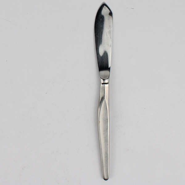 Noritake Linden Pattern Stainless Individual Fish Knife 8.25 Inches