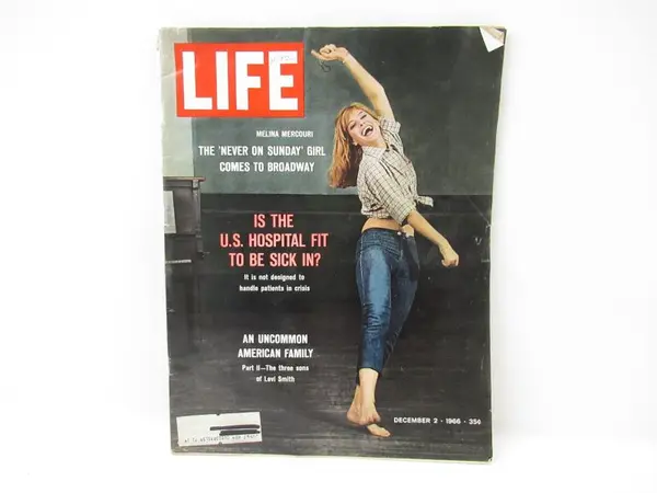 Vintage LIFE Magazine December 2nd 1966 Melina Mercouri Cover Abu Simbel Ads