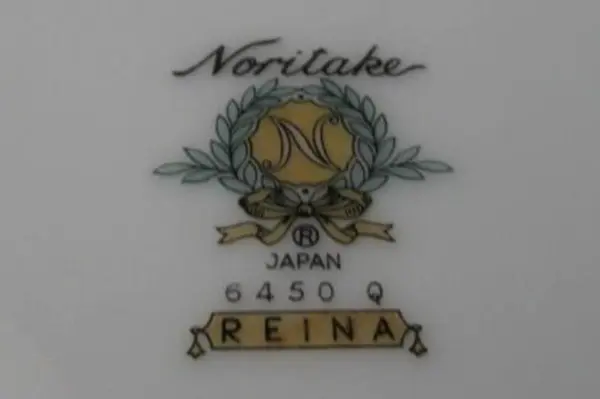 Noritake Reina Dinnerware Place Setting 3 Piece White Floral Platinum Rim 6450Q