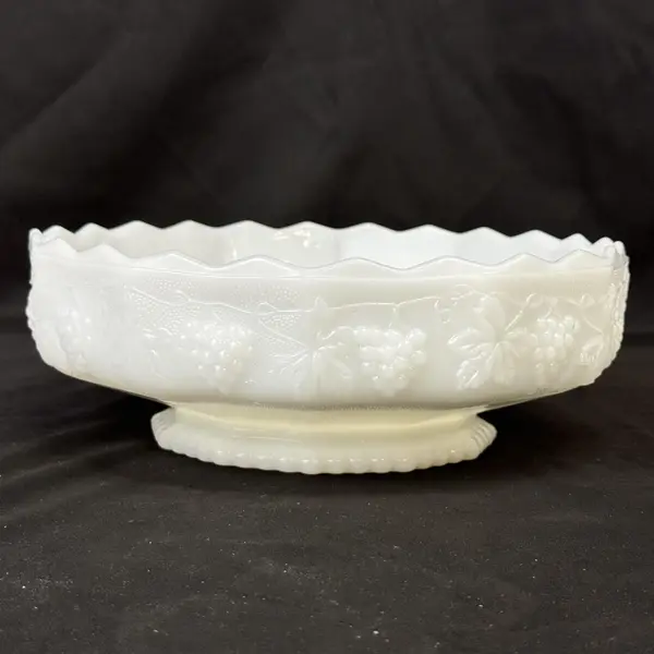Vintage Anchor Hocking Fire King White Milk Glass Pedestal Bowl 10"