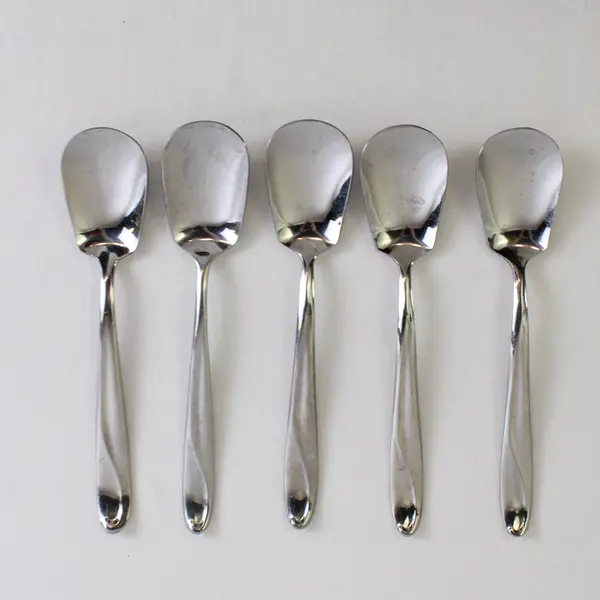 Lot Of 5 Reed & Barton Edgartown (Stainless) Flatware Oval Sugar Spoons
