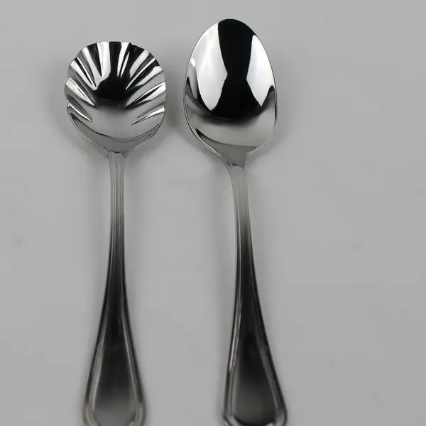 Lot Of 5 Wallace Silver Royal Thread (Stainless) Flatware Teaspoon Sugar Spoons