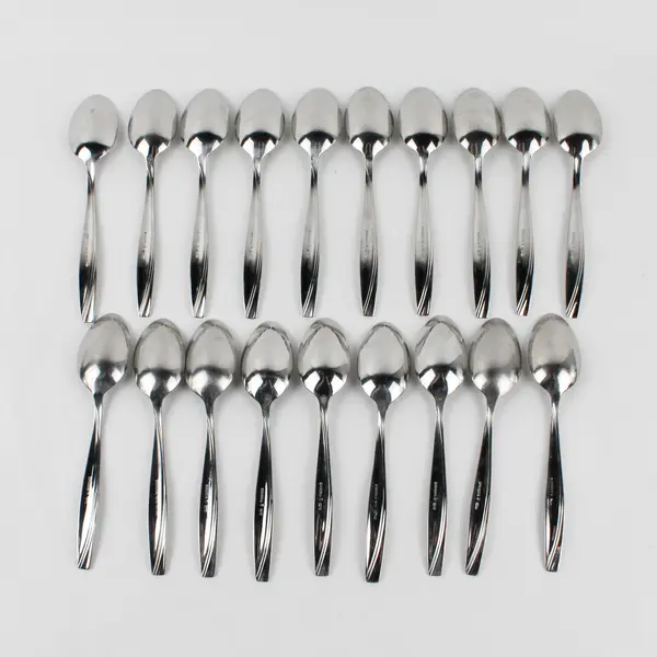 Lot Of 19 Oneida Camlynn Stainless Steel Flatware Place Spoons Glossy Finish