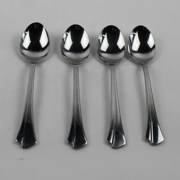 Set of 4 Reed & Barton Select East Hampton Pattern Oval Soup Spoons Stainless