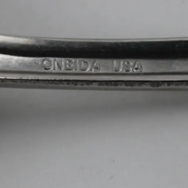 Oneida Satin Sand Dune 6 Piece Set Oval Soup Spoons 6.75 Inches Frosted Indent