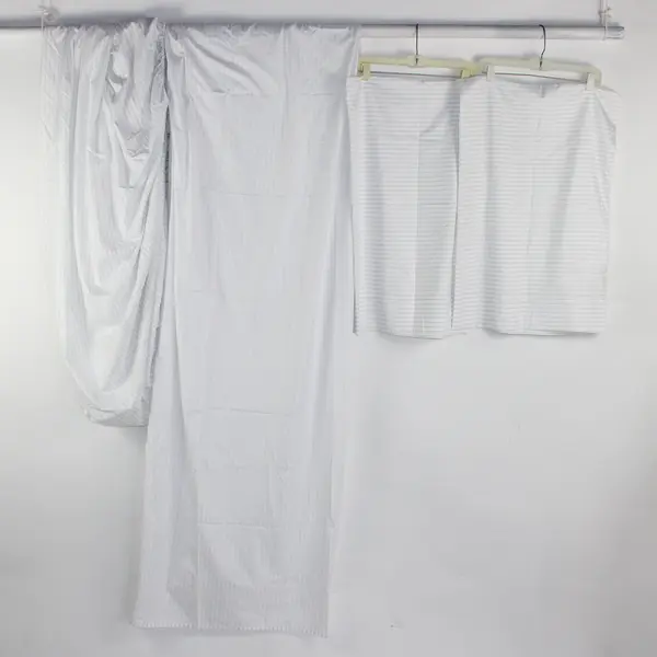 Lot Of 4 Matching Serta Striped Twin XL Bed Set (Fitted, Flat, 2 Pillowcases)