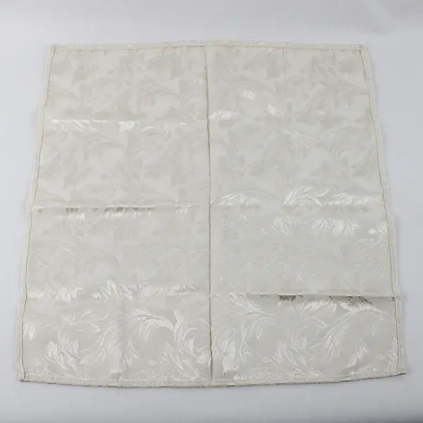 Lot Of 2 Unbranded Matching Square White Fabric Napkins Leaf Pattern 19" x 19"