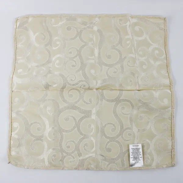 Lot Of 6 Target Matching Cream White Fabric Napkins Swirl Pattern 17" x 16.5"