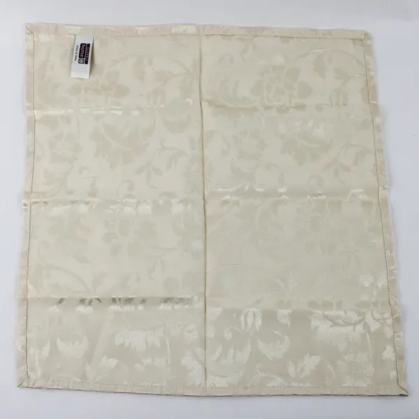 Lot Of 4 Target Home Matching Cream Fabric Napkins Floral Pattern 19" x 19.5"