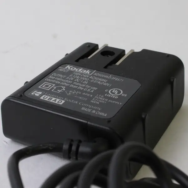 Lot of 2 AC Adapter 100-240V Universal Power Supply 2.75x3.25x1.5in 
