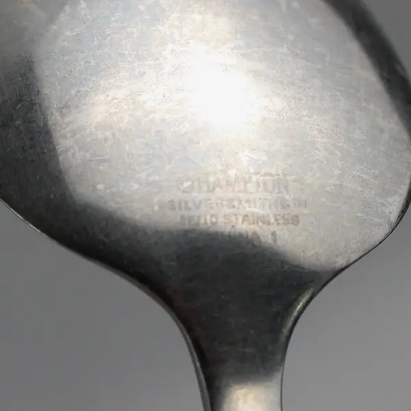 Set of 2 Hampton Monument Stainless Steel Oval Soup Spoons 8" 