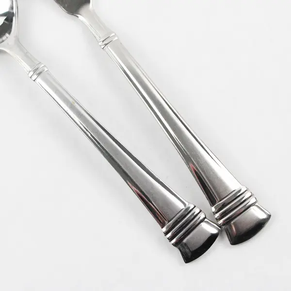 Lot of 2 Wallace Zenith-Frost Stainless Sugar Shell Spoon & Master Butter Knife