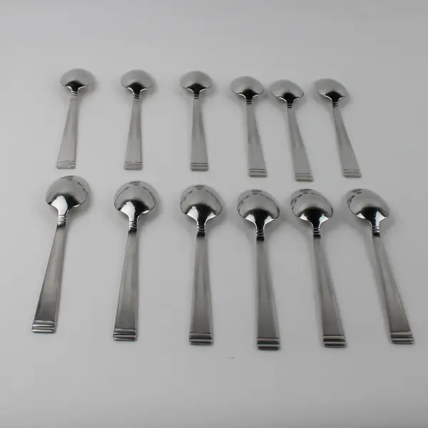 Lot of 12 Unbranded Tablespoons Stainless Steel Flatware 7.5"