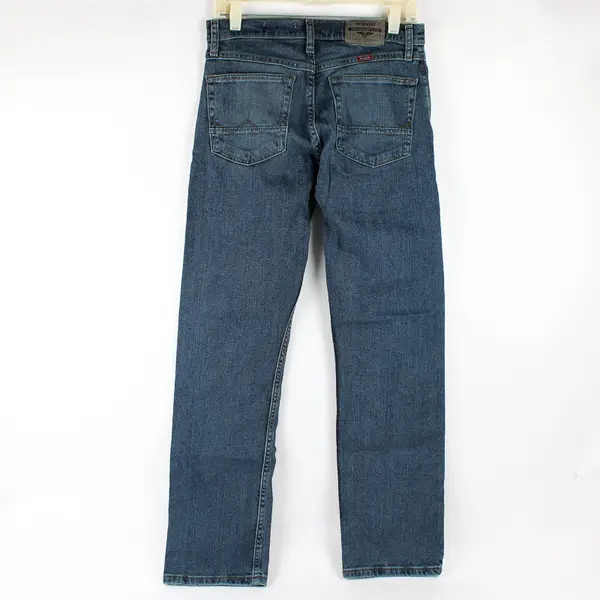 Wrangler Women's 29x30 Blue Medium Wash Slim Straight Denim Jeans