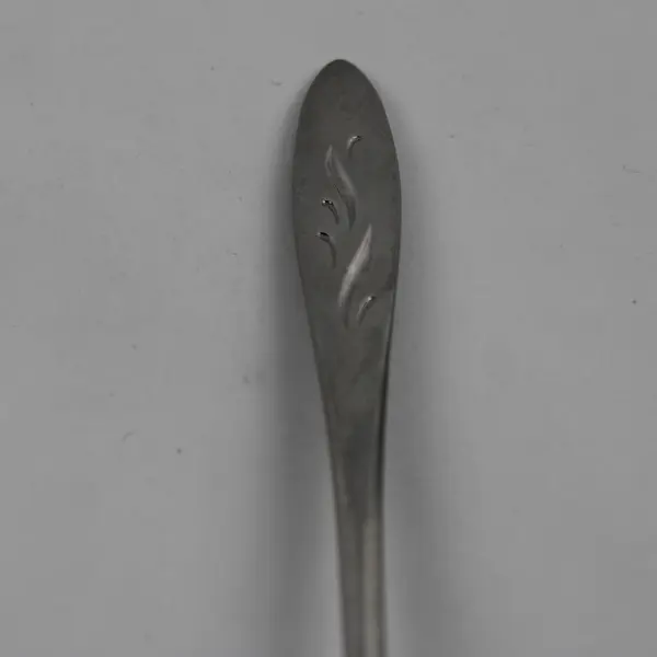 Lot of 6 Oneida Oneidacraft Deluxe Ember Glow Stainless Teaspoons 6" Good