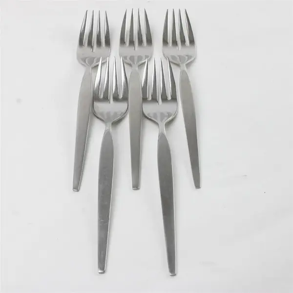 Set of 5 Oneida Satinique Stainless Salad Forks 6.25in