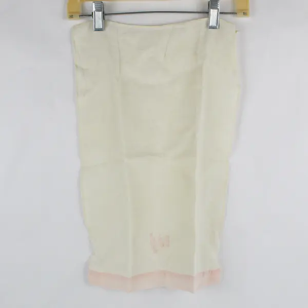 Set of 2 Vintage Pink Embroidered His and Hers Off-White Fingertip Towels