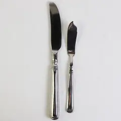 Lot of 2 J A Henckels (Zwilling) Vintage 1876 Pattern 18/10 SS Knives 