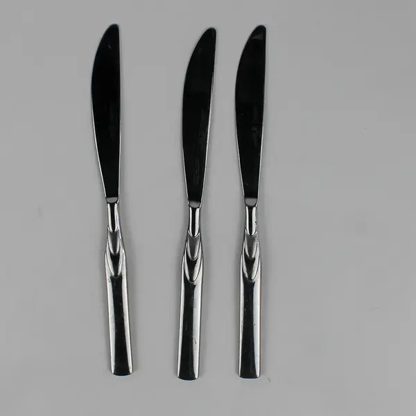 Lot of 3 J A Henckels (Zwilling) Rapture Pattern 18/8 SS Dinner Knives 9"