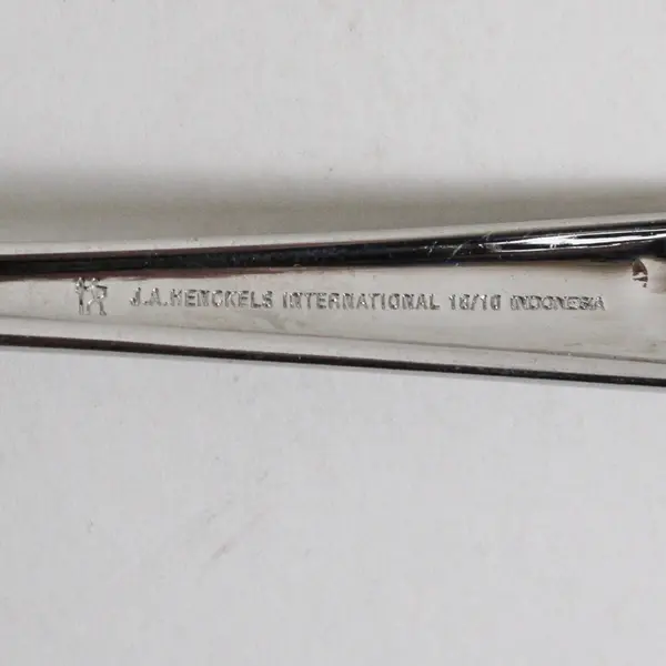 J A Henckels (Zwilling) Wellington Pattern 18/10 SS Sugar Spoon 6" Rare HTF