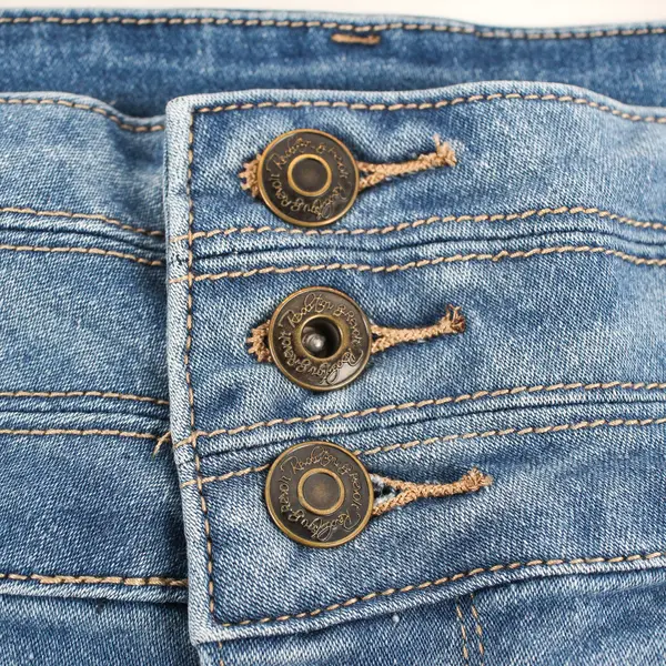 Revolution By Revolt Women's 18W Medium Wash Denim Stretch Shorts 