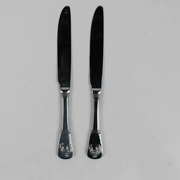 Lot of 2 Cuisinart Elite French Rooster Pattern Stainless Dinner Knives 9.25"
