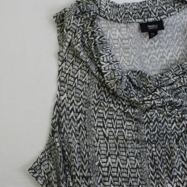 Mossimo Women's Green Geometric Rayon Drape Neck Tank Top Size XL