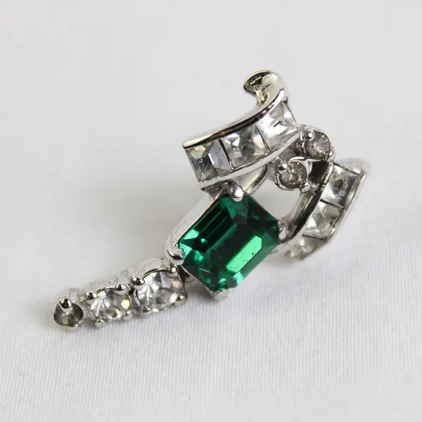 VTG Faux Emerald and Colorless Rhinestone Silver-Tone Screw Back Drop Earrings