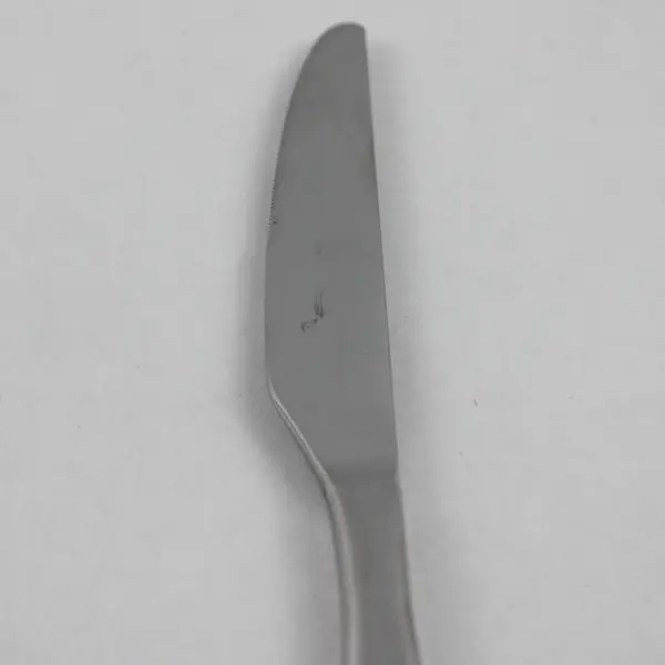 Lot of 4 Robert Welch Linton Satin Pattern Stainless 9.25" Dinner Knives Good