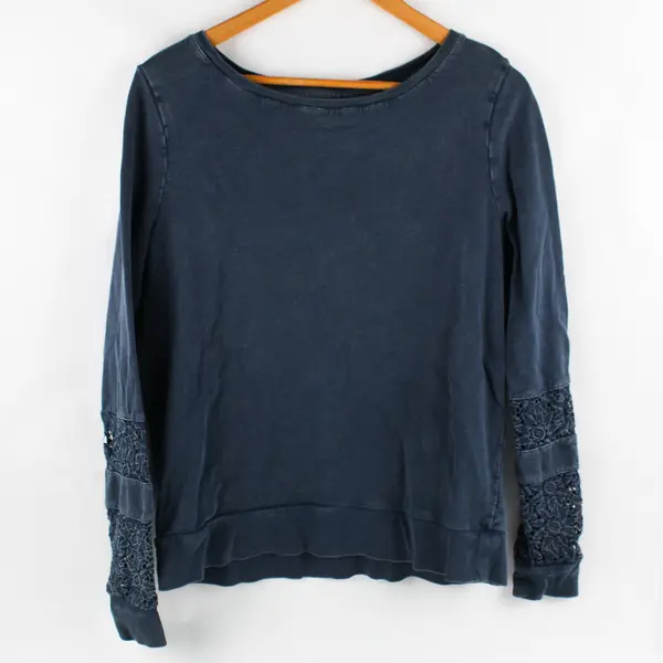 Lucky Lotus Women's M Blue Floral Lacy Cut Out Long Sleeve Cotton Pullover