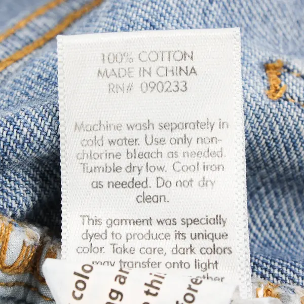 PacSun Women's 26 Mom Jean Medium Wash High Rise Denim Jeans