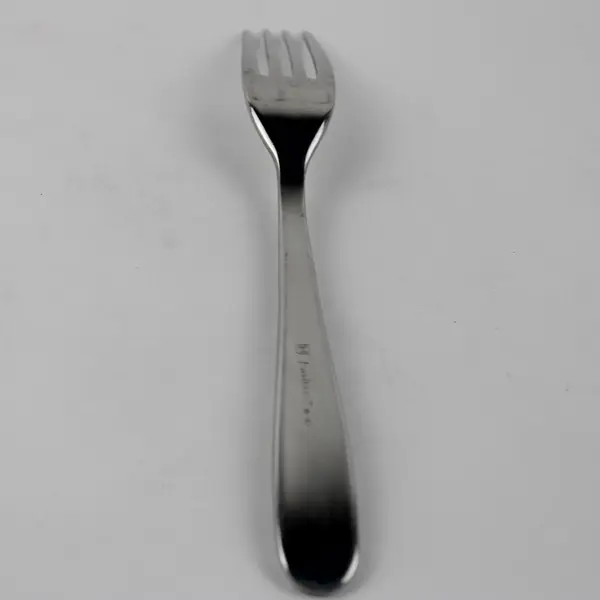 Fortessa Unknown Pattern 18/10 Stainless Steel Dinner Fork 8"