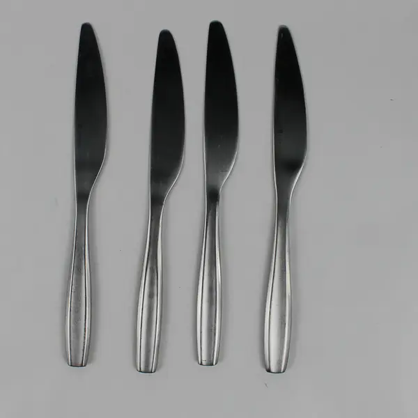 Lot Of 4 Gourmet Settings Jazz (Stainless) Flatware Dinner Knives 9.25" Long