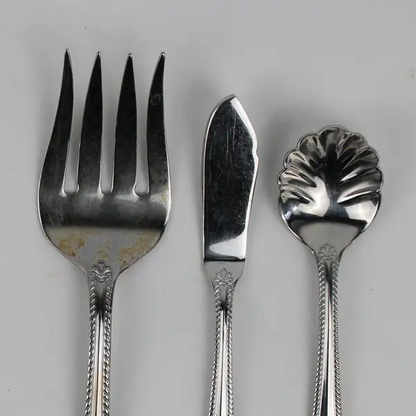 Lot Of 6 Hampton Silversmiths Renee (Stainless) Flatware Knives, Spoons, Fork