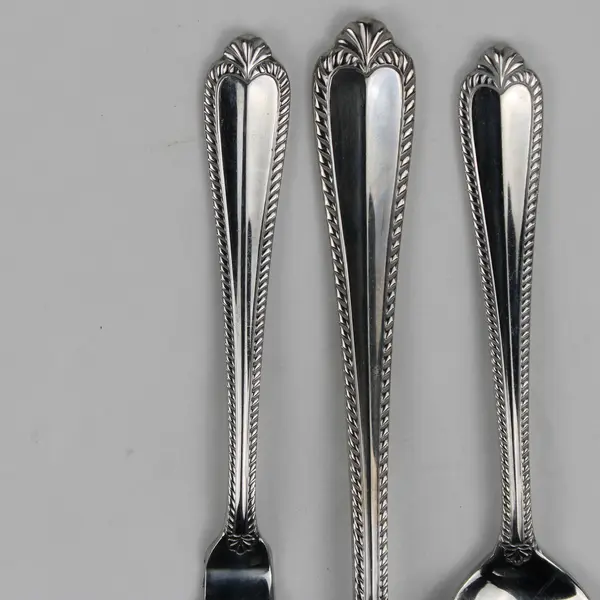 Lot Of 6 Hampton Silversmiths Renee (Stainless) Flatware Knives, Spoons, Fork