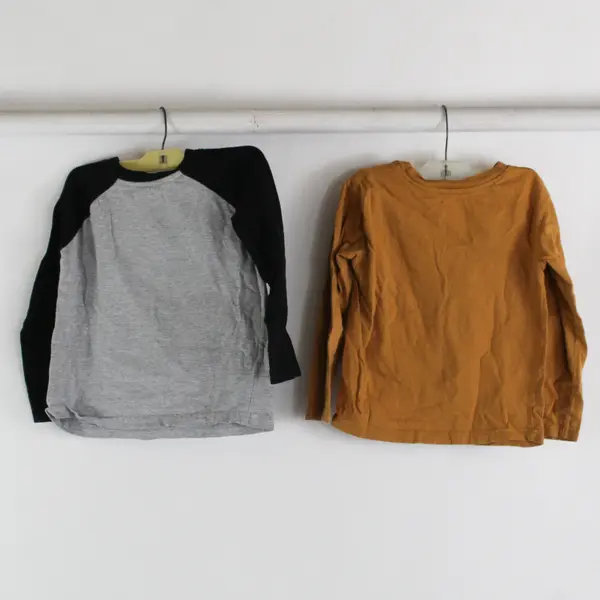 Lot of 2 Scooby Doo Toddlers 5T Multi-Color Long Sleeve T-Shirts