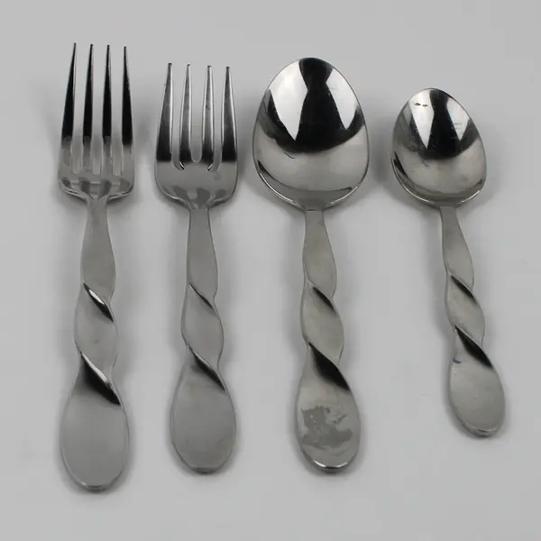 Lot Of 4 Oneida Silver Helix (Stainless) Flatware 2 Spoons & 2 Forks