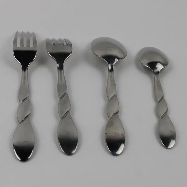 Lot Of 4 Oneida Silver Helix (Stainless) Flatware 2 Spoons & 2 Forks