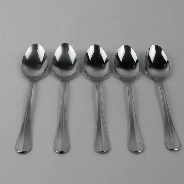 Lot of 5 Wallace Silver Baguette Pattern 18/10 Stainless 7.75" Oval Soup Spoons 