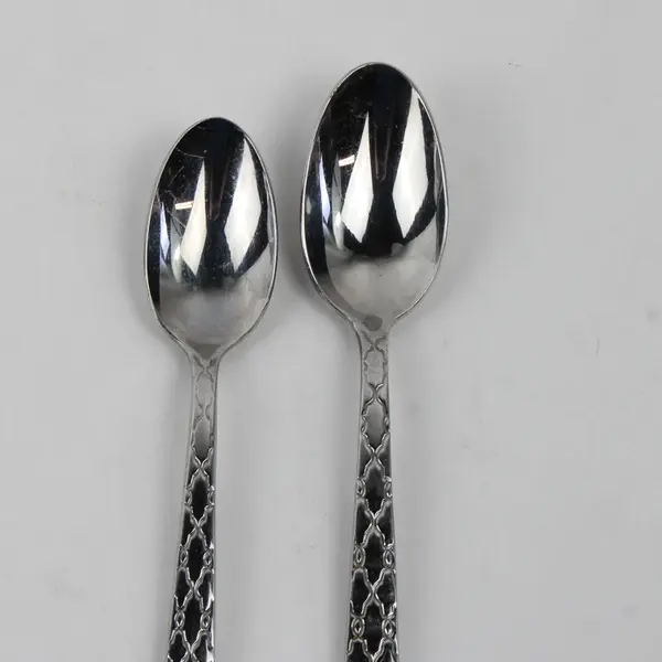 Lot Of 5 Oneida Silver Zoya (Stainless) Flatware 4 Soup Spoons & 1 Teaspoon