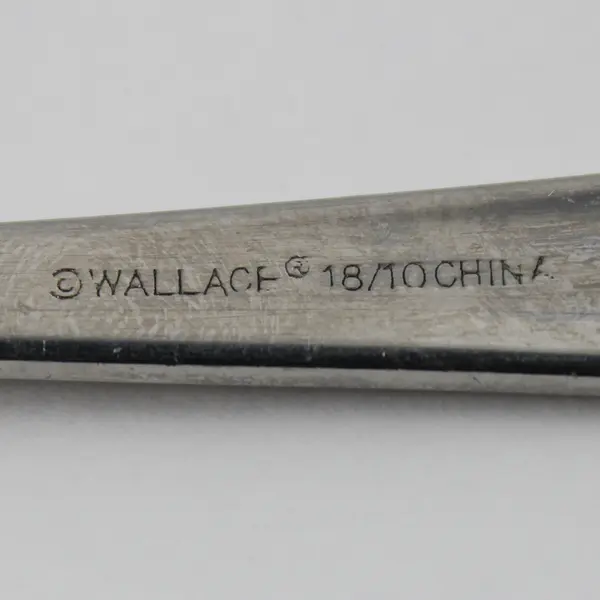 Lot of 2 Wallace Silver Bentley Pattern 18/10 SS Oval Soup Spoons 7.5" Good