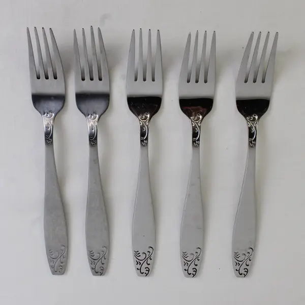 Lot Of 5 Oneida Silver Whitney (Stainless) Flatware Dinner Forks 8.25" Long
