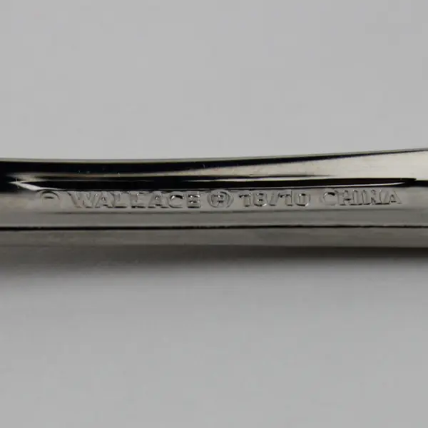 Lot of 4 Wallace Silver American Tradition Pattern 18/10 SS Serving Forks 8.25"