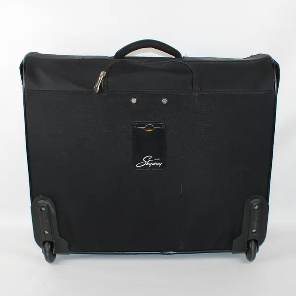 Black Skyway Sigma 5.0 Multi-Sectional Wheeled Luggage Suitcase Garment Bag