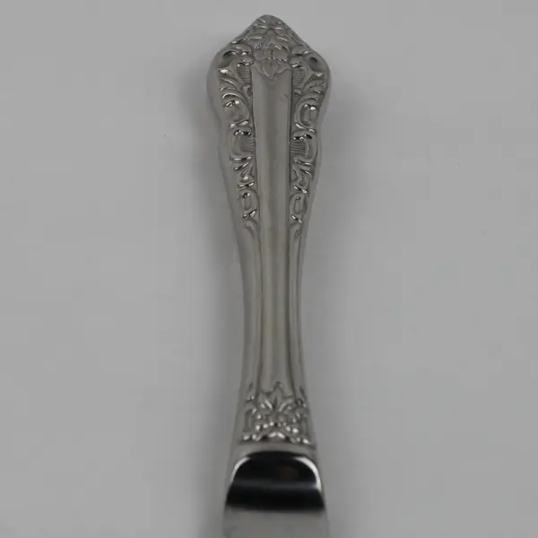 Lot of 5 Wallace Silver Antique Baroque Pattern 18/10 SS 2 Knives 3 Soup Spoons