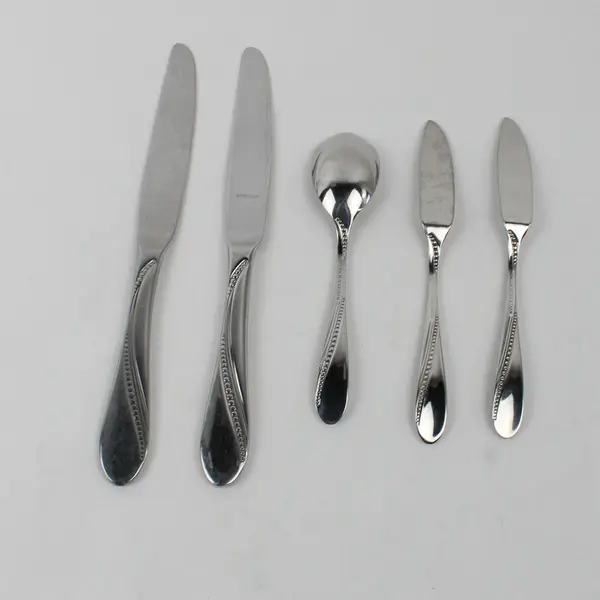 Lot Of 5 Oneida (Stainless) Flatware 4 Knives 1 Sugar Spoon
