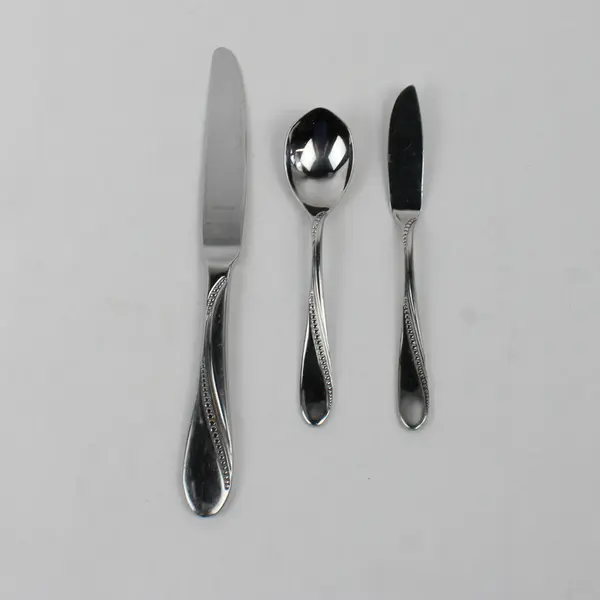 Lot Of 5 Oneida (Stainless) Flatware 4 Knives 1 Sugar Spoon
