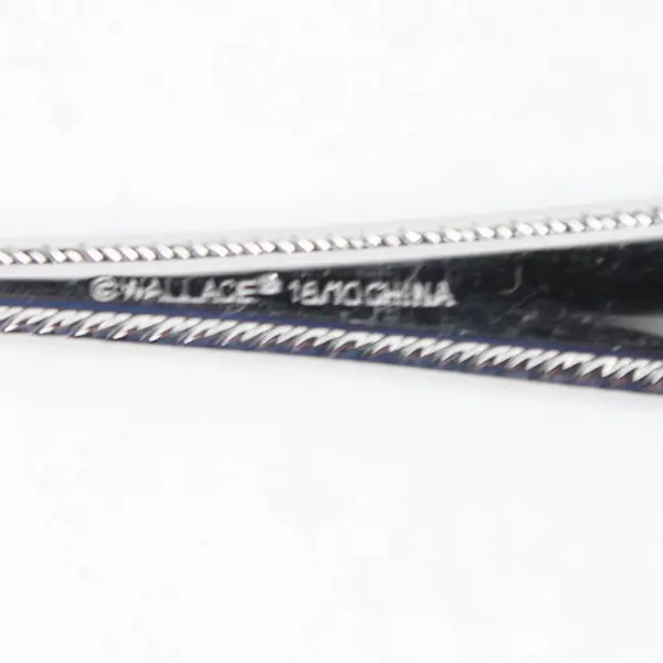 Wallace Silver Array Pattern 18/10 Stainless Butter Knife 7" Rare Piece