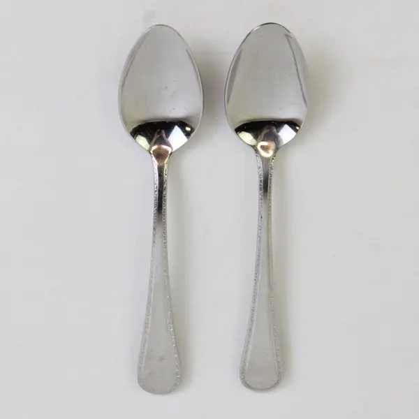 Lot of 2 Wallace Silver Array Pattern 18/8 Stainless Teaspoons 6" Good