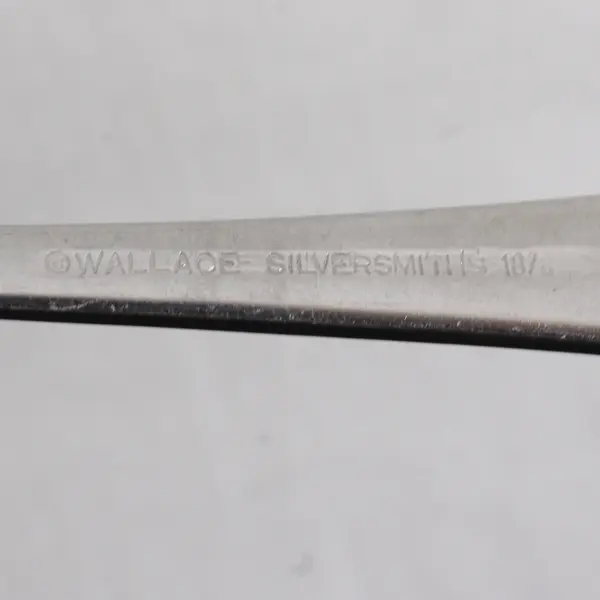 Lot of 2 Wallace Silver Array Pattern 18/8 Stainless Teaspoons 6" Good